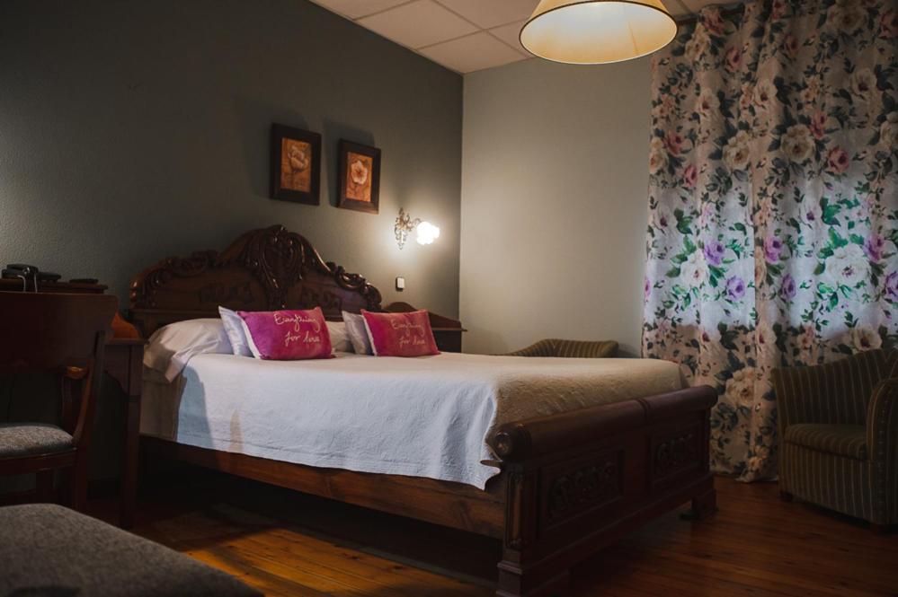 Balneario De Corconte Hotel Cabanas de Virtus Ngoại thất bức ảnh